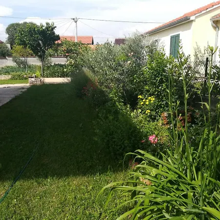 Holiday home House In Nature Drinovci